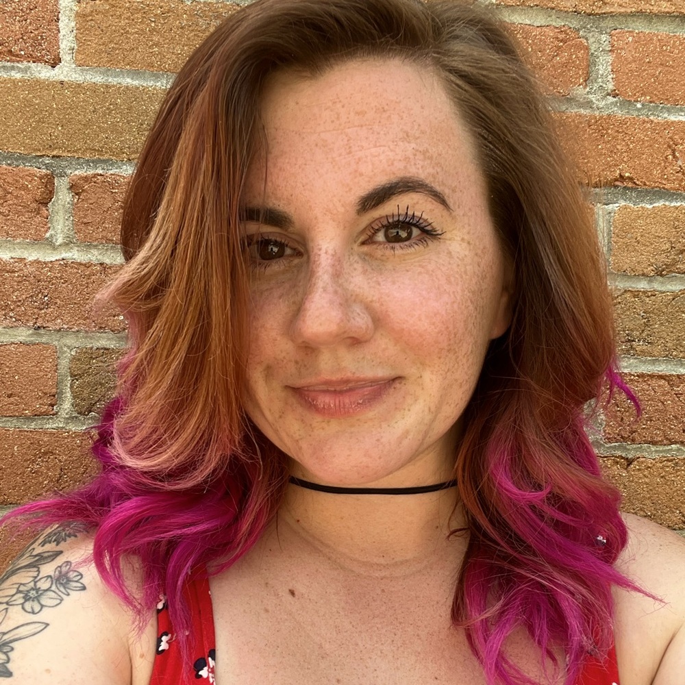 Meet your Posher, Becca